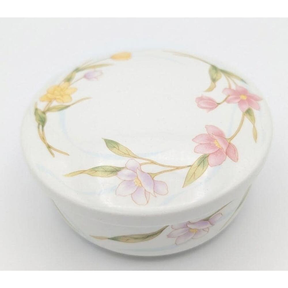 Cottagecore Floral Covered Dish 1980s Pastel Jewelry Box or Candy Dish Oven Safe